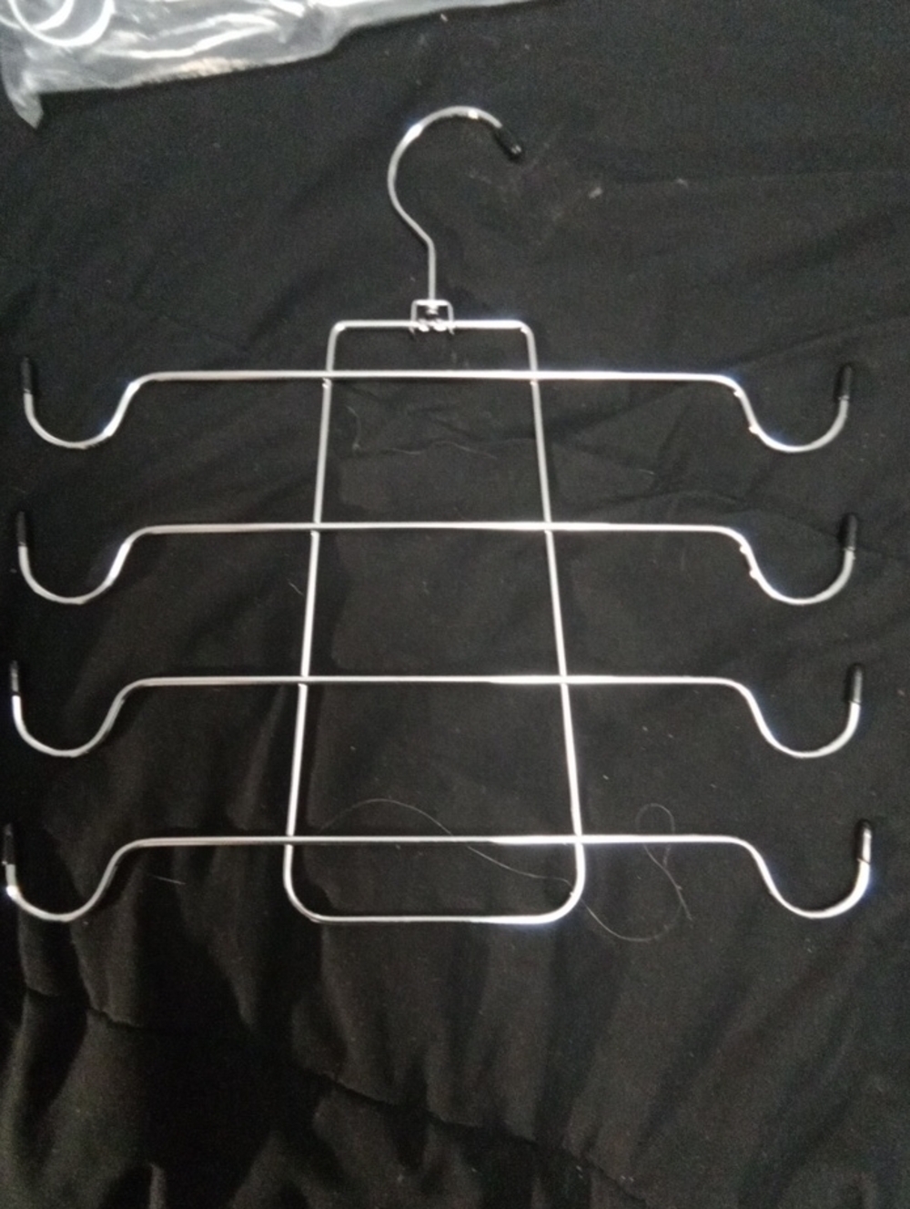 4x 4 Tier Metal Hangers